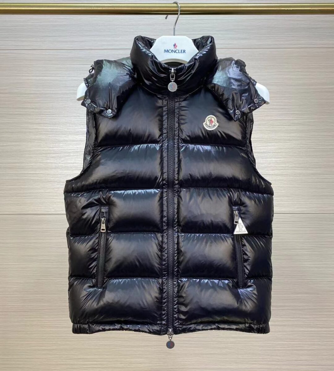 Moncler Bodywarmer Black