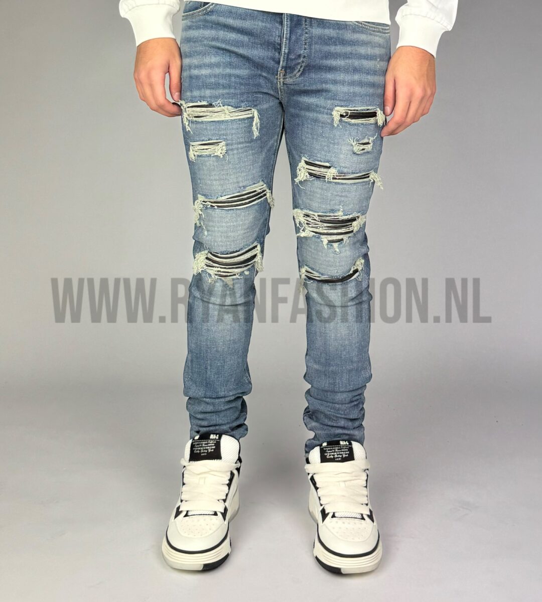 Amiri Slim Fit Blue Jeans 002