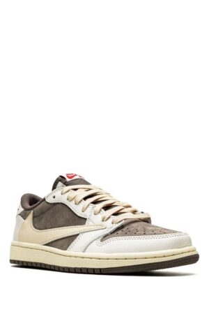 Jordan X Travis Scott Air Jordan 1 Low OG ''Reverse Mocha'' Sneakers