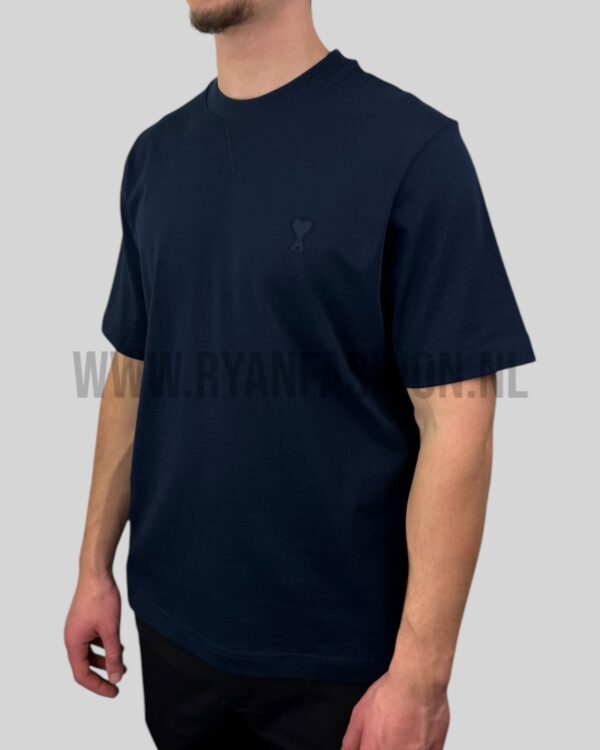AMI Paris Tonal Heart Embroidered T-Shirt Navy - Afbeelding 2