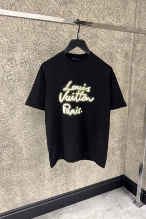 Louis Vuitton Glow Signature T-Shirt Black