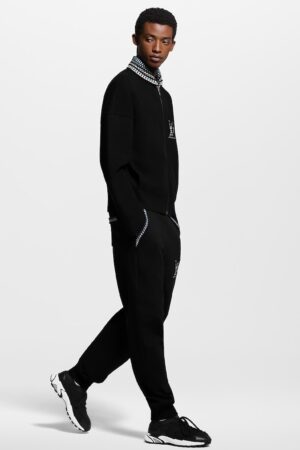 Louis Vuitton Runner Tatic Sneaker Black White