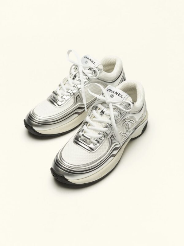 Chanel Sneakers White Silver - Afbeelding 4