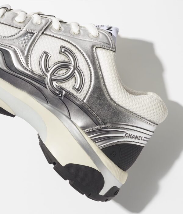 Chanel Sneakers White Silver - Afbeelding 3
