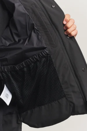 Canada Goose Macmillan Parka Black Red