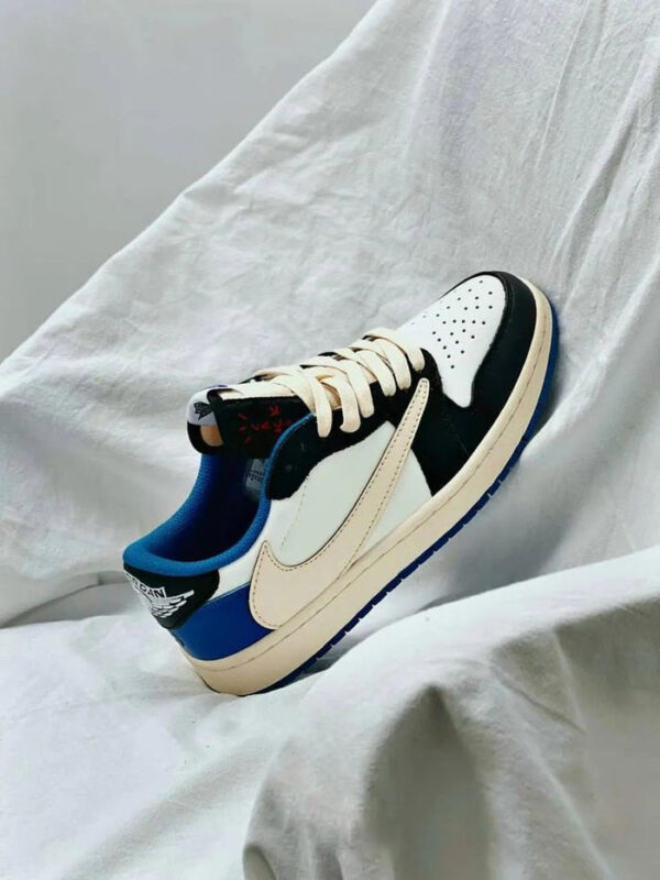 Nike Air Jordan 1 Low Travis Scott Fragment - Afbeelding 2