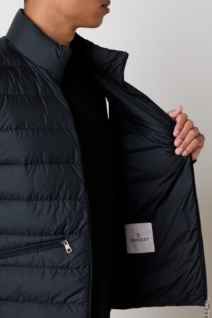 Moncler Lechtal Down Bodywarmer Darkblue