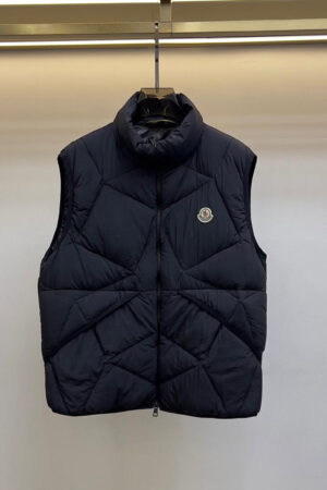 Moncler Vendavel Down Bodywarmer Black